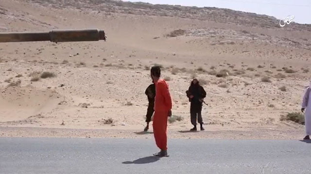 【超閲覧注意】ISISによる死刑執行動画（戦車編）  |  閲覧注意グロ動画・衝撃映像のソルカブ