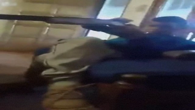 【誤射】遊びで猟銃を友人に向け発砲した少年(13歳)ら、超絶パニックに。 | 閲覧注意グロ動画・衝撃映像のソルカブ
