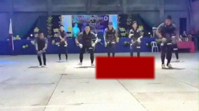 【危険】気合入れすぎ力み過ぎのダンス部男子、決死の着地シーン。 | 閲覧注意グロ動画・衝撃映像のソルカブ
