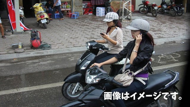 【閲覧注意】運転中の「ながらスマホ」ってホント危険、こうなるから…  |  閲覧注意グロ動画・衝撃映像のソルカブ