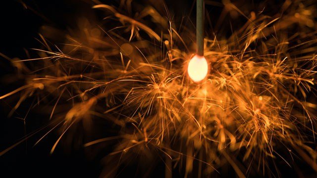 【拷問】エモいと噂の ”海外の線香花火” が地獄すぎた… | 閲覧注意グロ動画・衝撃映像のソルカブ
