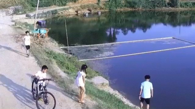 【参考資料】ため池で溺れる児童助けたいオジ、水難救助の難しさを知る。  |  閲覧注意グロ動画・衝撃映像のソルカブ