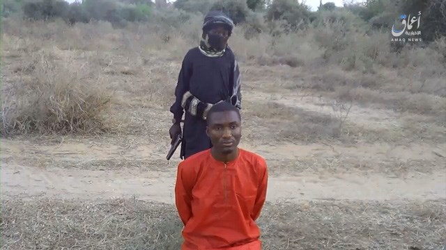 【閲覧注意】父と祖父の仇敵（キリスト教徒）を討つ少年兵、まるで虫でも殺すかのように。 | 閲覧注意グロ動画・衝撃映像のソルカブ