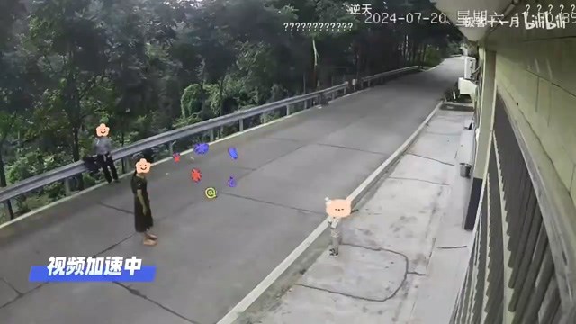 中国人夫婦が「子どもを使った当たり屋」を実践してるんだが。 | 閲覧注意グロ動画・衝撃映像のソルカブ