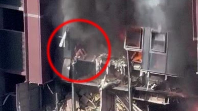 【閲覧注意】中国のタワマンで爆発火災、女性転落死の瞬間映像が拡散。 | 閲覧注意グロ動画・衝撃映像のソルカブ