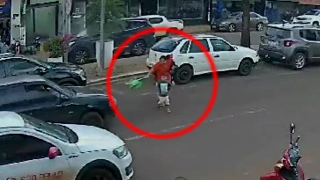 【悲劇】孫の行動パターンを甘く見た新米ばあちゃんが孫もろとも・・・ | 閲覧注意グロ動画・衝撃映像のソルカブ