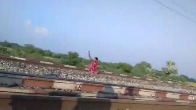 【閲覧注意】インド人女性が「爆ぜる瞬間」界隈で話題だった衝撃動画。 | 閲覧注意グロ動画・衝撃映像のソルカブ